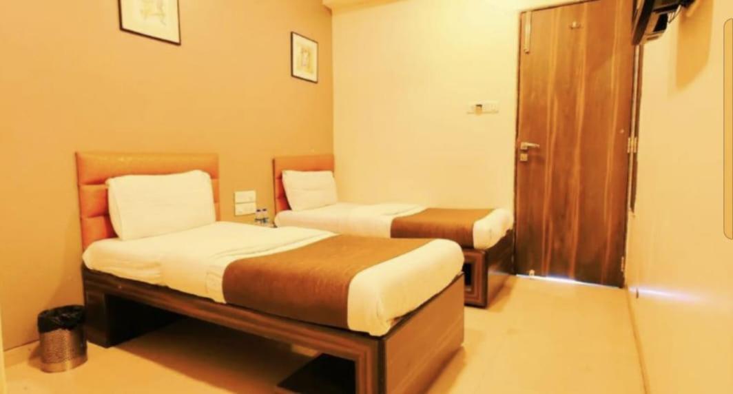 Hotel Amfahh 孟买 外观 照片